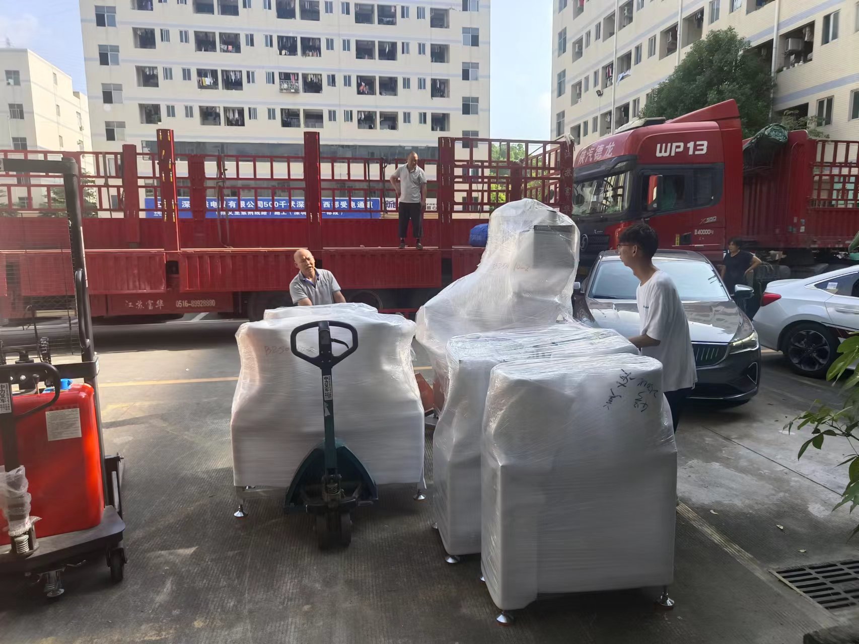  一飞冲天300倍游戏科技-美东汇成医疗自动化装备今日交付