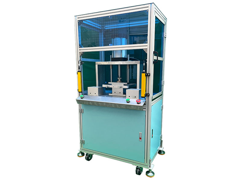 半自动吸头装盒机一款兼顾效率与本钱的智能包装装备